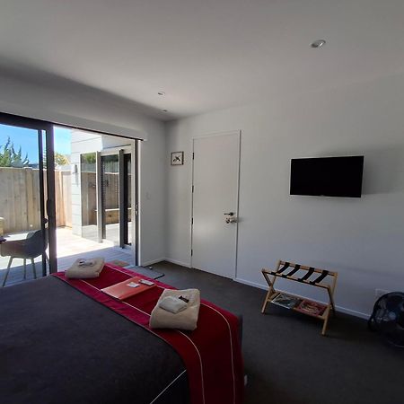 Papamoa Beach, Pohutukawa Deluxe Studio, On Hugoway Eksteriør billede